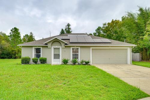 Palm Coast House | 6 Mi to Downtown Bright Palm Coast Getaway!