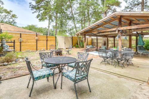 Harbinger Apartment | 7 Mi to Kitty Hawk Pier and Beach Studio with Patio!