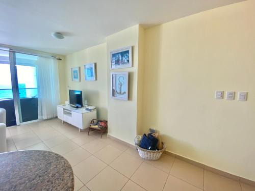 Villas Del Mar Apartment | 707 Marbella 2bedroom Beachfrom Apt