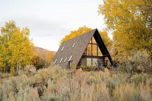 Park City Villa | A-Frame Haus Heber views romantic firepit cute