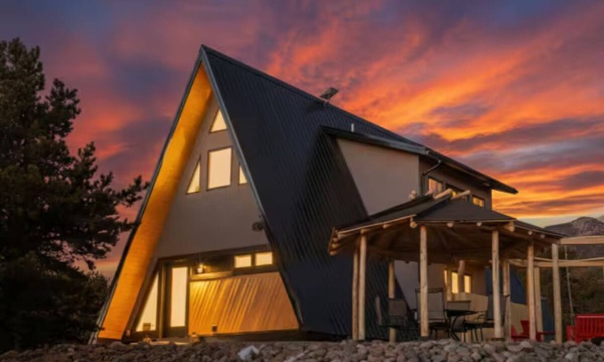 Baca Grande Cabin | A-Frame, HotTub, FirePit, Pergola, UFO Playscape, MiniAFrame ADU