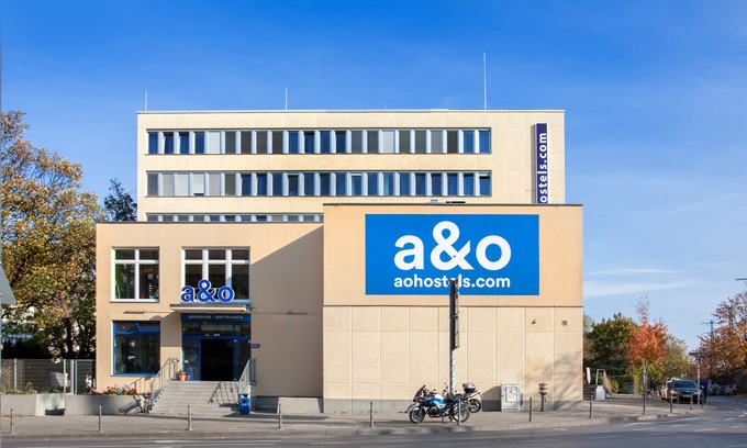 Aachen Hotel | a&o Aachen Hauptbahnhof