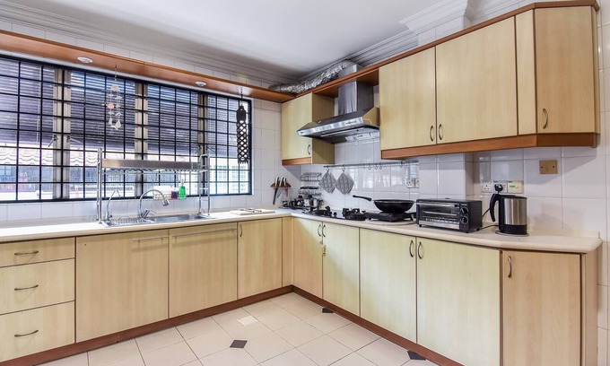 Taman Tun Dr Ismail Apartment | A Spacious 4BR Home Nearby Kiara Hill, Mont Kiara, Pavilion Damansara Heights