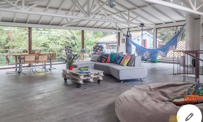Suba House | A Unique Oasis in the city in Bogota