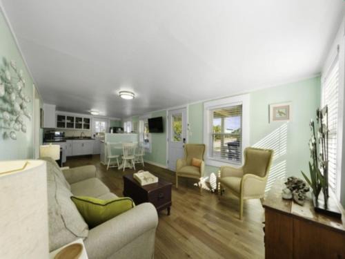 North Carolina Coast Villa | A Whelk on the Beach-Lower Duplex