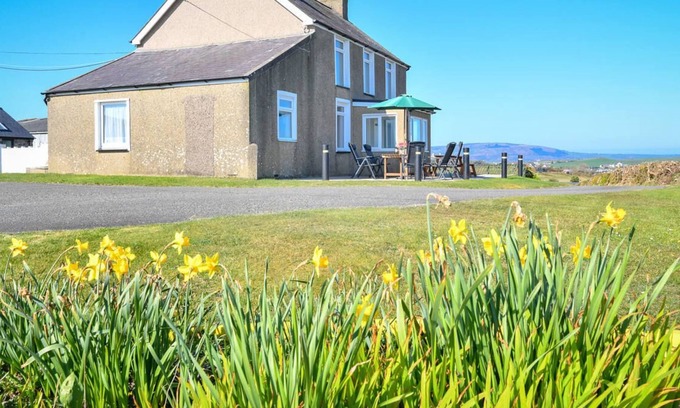 Bwlchtocyn House | Abersoch Farmhouse in Bwlchtocyn