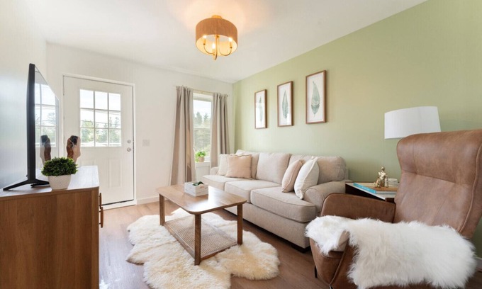 Trenton Apartment | Acadia Duo: 2 Side-by-Side Private Condos (5 & 6)