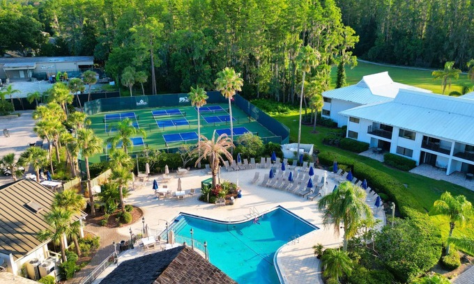Wesley Chapel Apartment | Active Group Leisure in FL | Golf, Tennis for 4