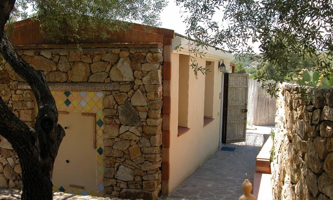 Cala Liberotto House | ADDISORA B&B with swimming pool