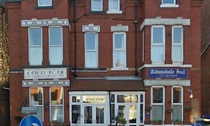 Bridlington Old Town House | Aidansdale Hotel