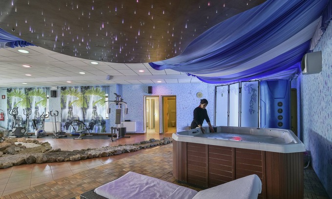 Castel del Piano Hotel | Albergo Le Macinaie