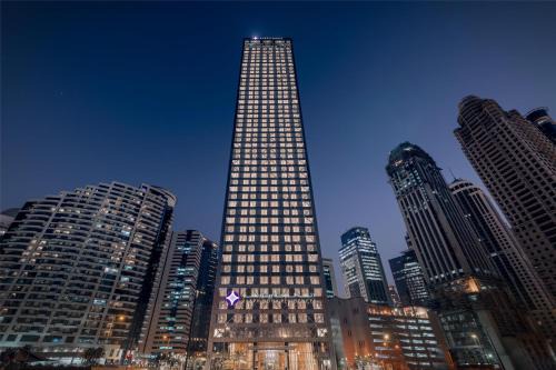 Diplomatic Area Apartment | Aleph Doha Residences, Curio Collection By Hilton