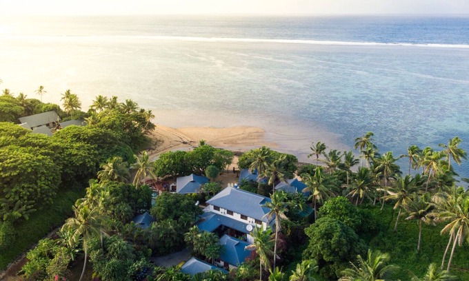 Tagaqe Resort | All Inclusive Exclusive Beachfront Resort (8 Separate private Villa's & Rooms)