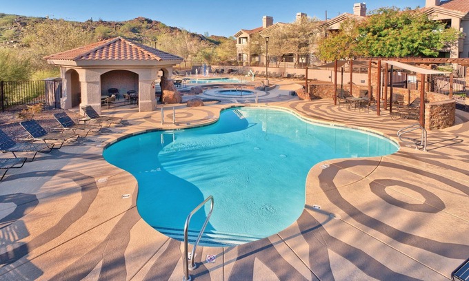 Ahwatukee Foothills Resort | All the comforts of home!
