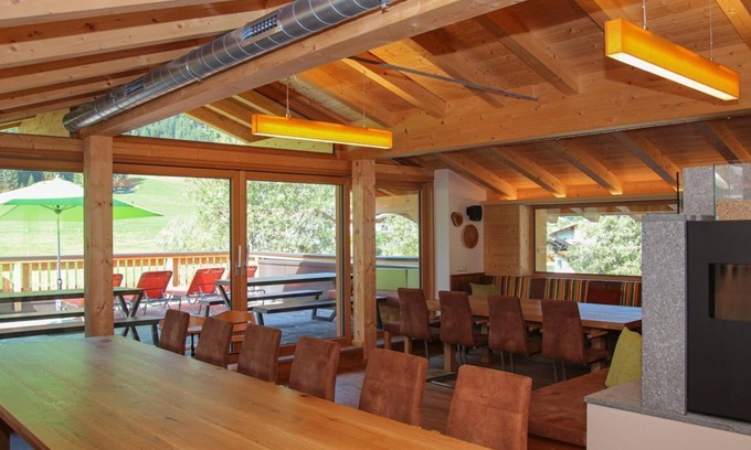 Kleinarl Apartment | Alpine Chalet Large