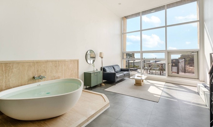 Taean House | Anmyeondo Bohemia Village Pension