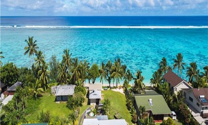Tapere of Vaimaanga Cottage | Ann's Island Beach Studio