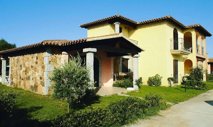 Monte Petrosu Apartment | Apartment in Monte Petrosu near San Teodoro