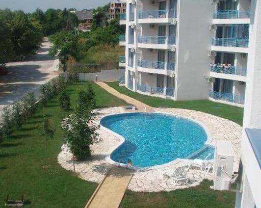 Balchik Apartment | Apartament în complex cu piscină la Balcic BG