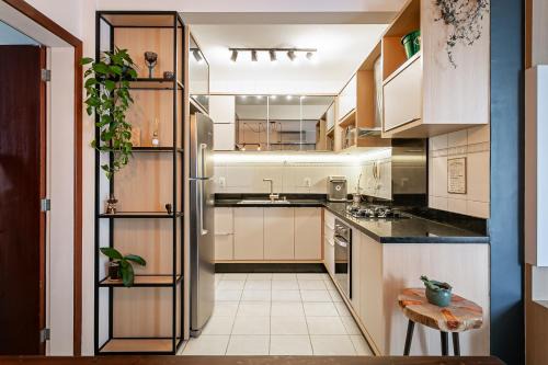 Lagoa Pequena Apartment | Apartamento TOP no Novo Campeche, completo, luminoso, a 50 m da praia