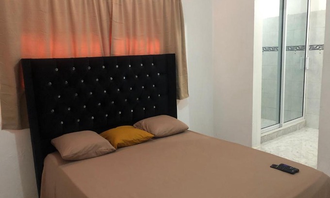 Rio San Juan House | Aparthotel de 2 habitaciones Río San Juan, Zona Céntrica.