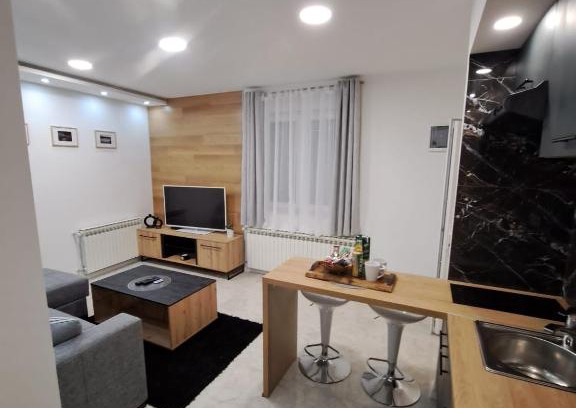 Slavonski Brod Apartment | Apartman Pariz