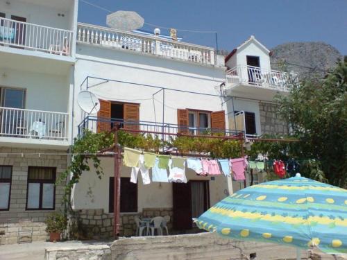 Brist Apartment | Apartment Inga