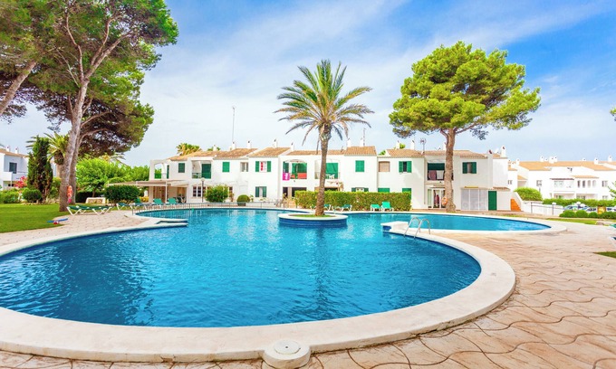 Son Xoriguer Apartment | Apartment 'Las Brisas 11' near the beach with shared pool