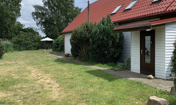 Katschow Apartment | Apartment with 3 bedrooms up to 6 people child-friendly large garden