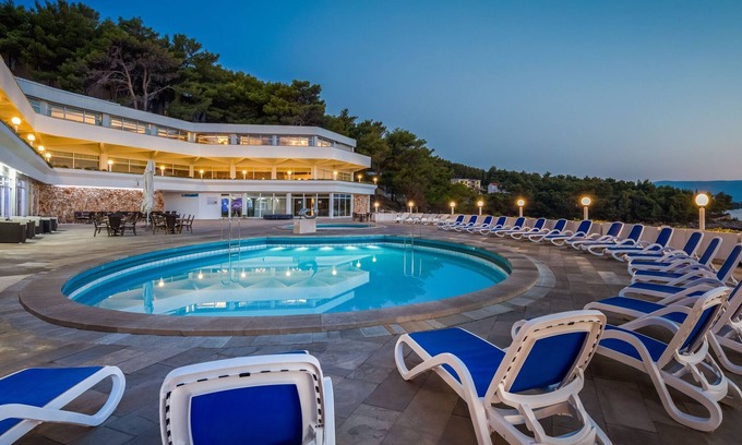 Island Hvar Apartment | Apartments Fontana Resort in Jelsa, with swimming pool
