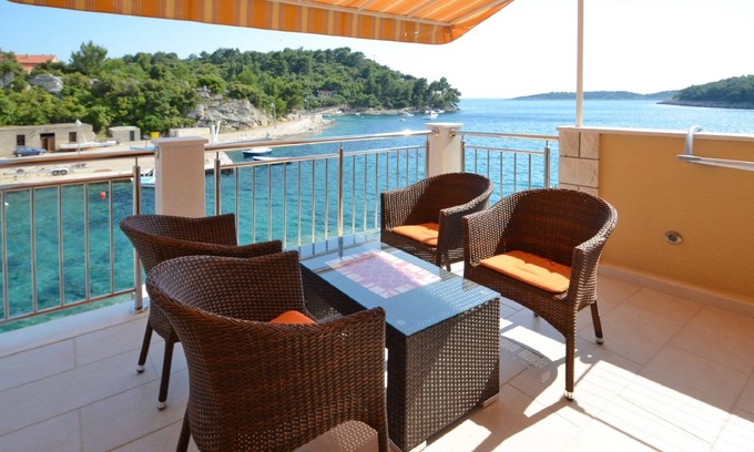 Blato Apartment | Apartments Korcula