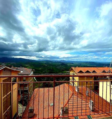 San Marino Apartment | Appartamento al Centro Storico di San Marino