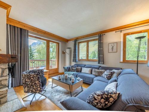 Val-d'Isere Apartment | Appartement de standing 75m² avec Wifi, cheminée, balcon et garage - Val d’Isère (Le Praz) - FR-1-694-359