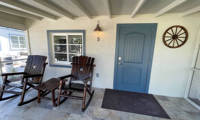 Captiva Cottage | Are you looking for a quaint fishing village in the heart of Captiva Island? - Jensen's Cottage #05