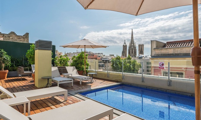 Gothic Quarter Apartment | Aspasios Catedral Apartments