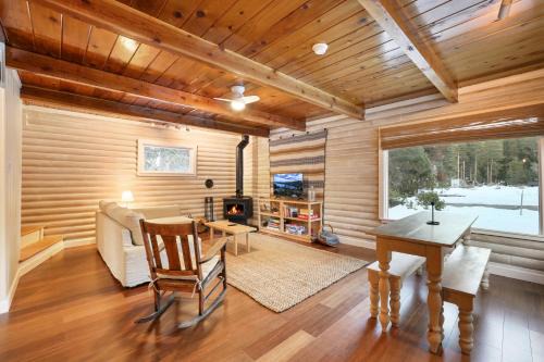 Tahoe Paradise House | Augies Authentic Log Cabin Pets Welcome