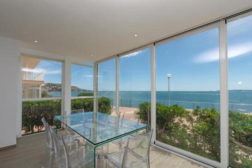 Almadraba-Canyelles Apartment | Aureamar - Rocamar community