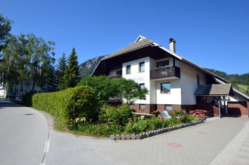 Kranjska Gora Bed & Breakfast | B&B Brezov Gaj