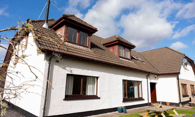 Banavie Apartment | Barclay House Apartment