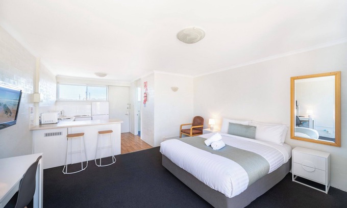 Bathurst Apartment | Bathurst Studio Apartments
