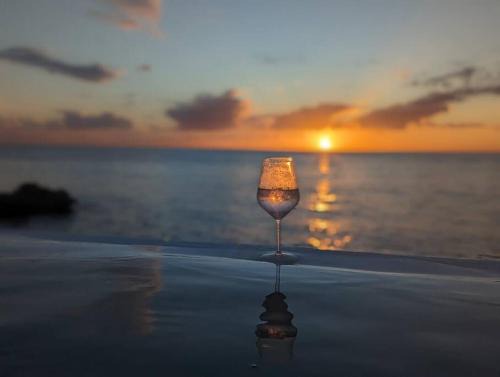 Dominicus Apartment | Beach Front Apartment at Tracadero Marina