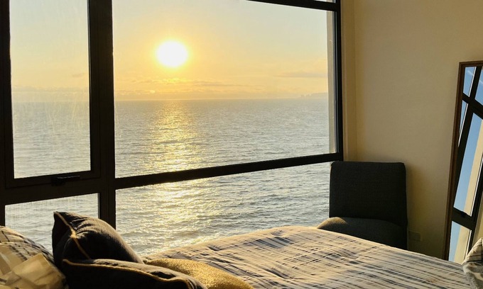 Primo Tapia Condo | Beachfront Luxury Condo Pool Jacuzzi