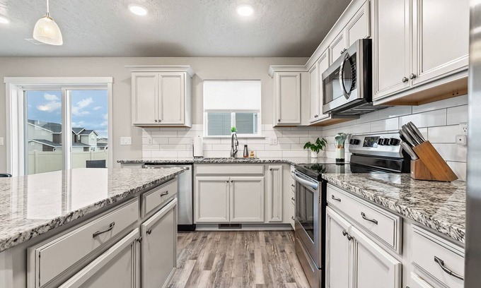 Southwest Ada County Alliance House | ❤️Beautiful Boise 3br 2.5ba New Build Near It All - Family & Pet Friendly