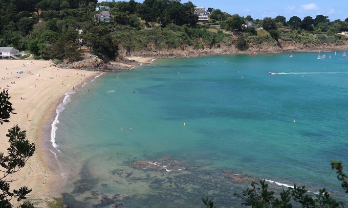 Cotes d'Armor House | Beautiful private villa for 8 people with WIFI, TV and terrace