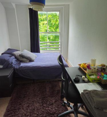 Oval House | Bedroom in Central London