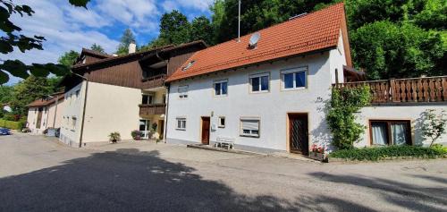 Furstenfeldbruck District Apartment | Bei München Ferienwohnung in Grafrath "zur Amper"