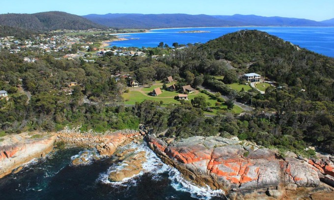 Bicheno Hotel | Bicheno by the Bay