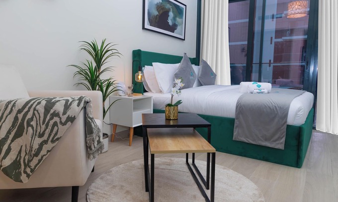 Nad Al Sheba Apartment | Bloomfields Fantastic STU Azizi Riviera