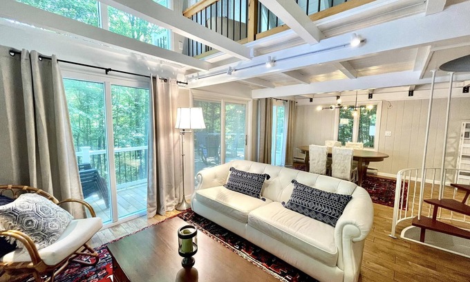 Bellaire Ski Chalet | Blue Chalet - Privacy, Golf, Ski, Relax!