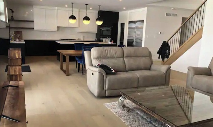 Middlesex Centre House | Brand new luxury house